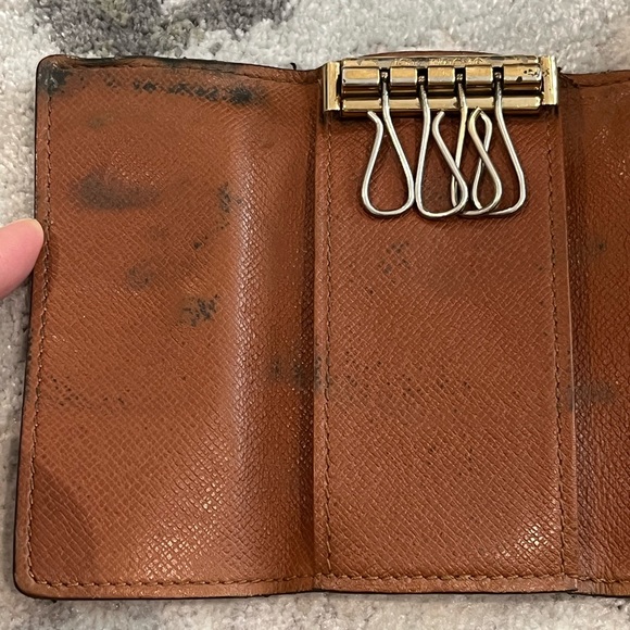 Authentic LOUIS VUITTON Key holder in Monogram - Picture 10 of 10